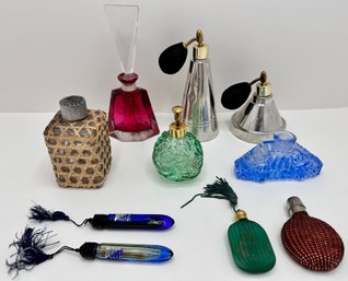 10 Antique & Vintage Perfume Bottles