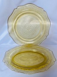 Vintage Set Of 2 Federal Patrician Amber Yellow Glass Platters