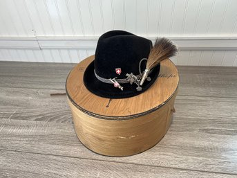 Lurati Swiss Alpine Hat With Pins In Great Condition