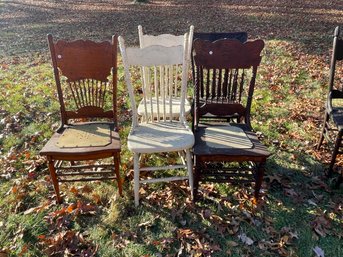 FIVE LARKIN OAK CHAIRS