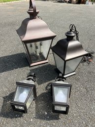 A Collection Of  2 Hanging Sconces And 2 Lanterns - Exterior - Brass - Seeded Glass