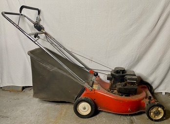 Montgomery Ward Lawnmower With Briggs & Stratton Engine