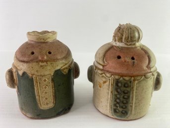 Stoneware King And Queen Salt & Pepper Shaker Set