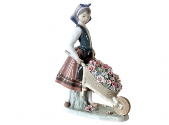 Lladro Porcelain Figurine Girl With Flower Cart