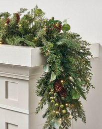 FRONTGATE Majestic 6Ft Garland