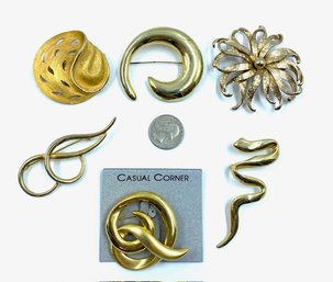Collection Of 6 Large Gold Tone Brooches