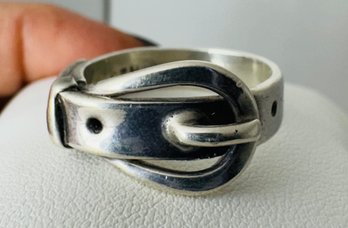 VINTAGE STERLING SILVER BUCKLE STYLE RING