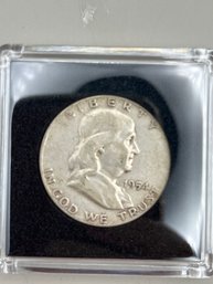 Beautiful 1954 Benjamin Franklin Silver Half Dollar In Plastic Case