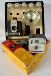 2 Vintage Kodak Brownie Cameras: Fiesta R4 & Hawkeye With Original Box & Accessories