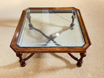 Ethan Allen Royal Charter Oak Coffee Table With Glass Top
