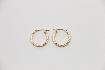 14k Yellow Gold Small Hoop Earrings