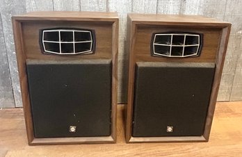 Pair Of Vintage Sanyo SX-150 3 Way High Fidelity Speakers