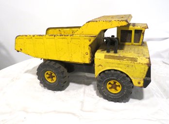 Vintage Tonka Pressed Steel Large Dump Truck Construction Toy #1 Of 2