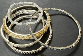 Costume Bracelets 5 Pieces