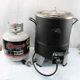 Char Broil Big Easy Oil-less Turkey Fryer  Empty Tank Included  Used