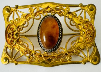 ANTIQUE VICTORIAN GOLD-TONE BRASS FAUX AMBER BROOCH