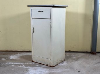 Weekend Project: A Vintage Kitchen/Utility Cabinet In Metal With Laminated Top