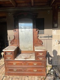 MARBLE TOP VICTORIAN DROP CENTER CHEST