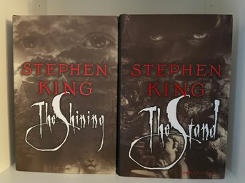 Stephen King, Pair Of Books By Doubleday. THE SHINING And THE STAND.(#200)