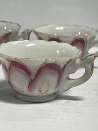 Set Of 4 Teeny Tiny 2' Tea Cups
