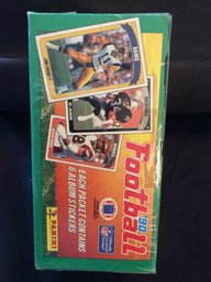 1990 Panini Football Sealed Stickers Box - M