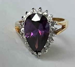 GOLD TONE PURPLE TEAR DROP AND WHITE STONE RING