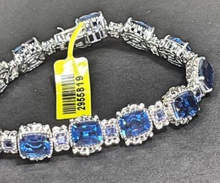 Very Fine Contemporary Never Worn Sterling Silver Blue Gemstone Bracelet