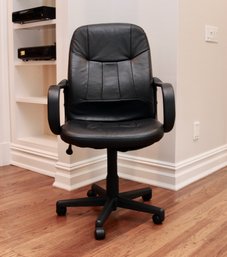 Faux Leather Adjustable Office Arm Chair On Caster Wheels