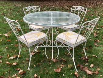 Vintage LYON-SHAW 5 Piece Patio Table And Chairs