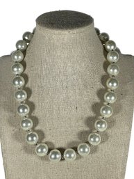 Vintage Large Simulated Pearl Necklace 16'