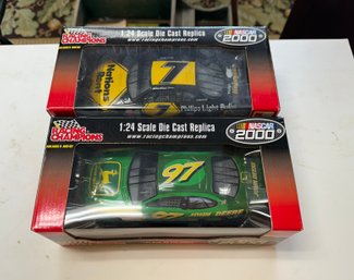 Brand New Racing Champions 1:24 Scale Die Cast Replica Philips Light Bulbs & John Deere Cars. LP/C2