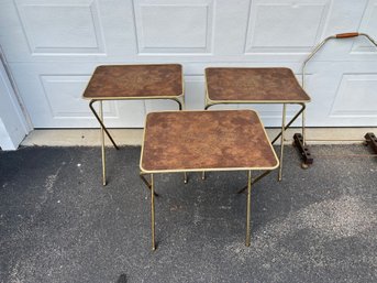 Set Of 3 TV Trays With Beat Up Holder