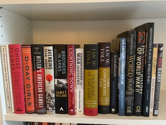 Content Of A Books Shelf .(book Lot #5) Mostly Warfare .WWII, WWI And More.