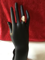 10k Gold Cameo Ring Size 6.5