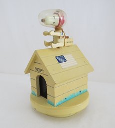 Rare 1969 Astronaut Snoopy Wooden Dog House Music Box - Working