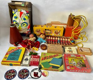 New In Box Vintage Puppets, Bowling Set & Other Vintage Games & Toys