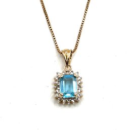 Vintage Italian Sterling Silver Vermeil Chain With Aquamarine Color Stone Pendant