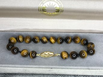 Wonderful Vintage Polished Tiger Eye Bead Bracelet With 14K Gold Clasp - Very Lovely Vintage Piece - Nice !