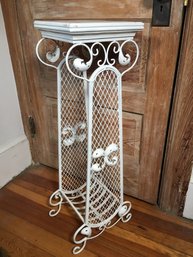 Very Nice Vintage Style Plant Stand - Wooden Top Wire Mesh Sides - Nice Vintage Style Decorator Piece