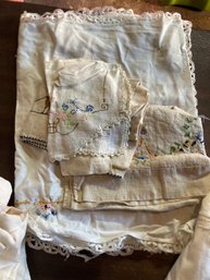 Misc Linens, Napkins, Some Embroidered