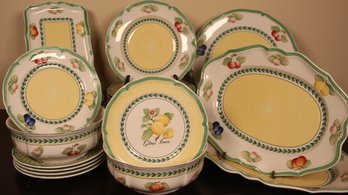 LARGE SET OF VILLORY & BOCH FRENCH GARDEN FLEURENCE TABLEWARE