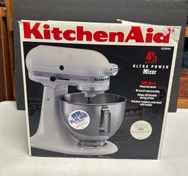 KitchenAid 4 1/2 Quart Ultra Power Mixer, KSM90 White With Silver Trim Band In Original Box. CVBC-B