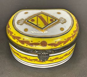 Fine French Hand Painted Napoleonic Porcelain Patch Box 'N'