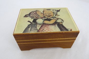 Vintage Hummel Style Wooden Music Box By Reuge - Working