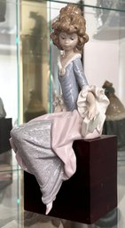 A Lladro Porcelain Figure