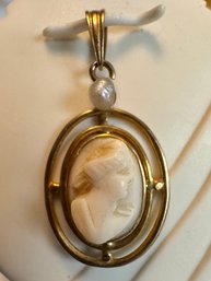 VINTAGE 10K GOLD CORAL CAMEO AND SEED PEARL PENDANT