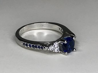 Fabulous 925 / Sterling Silver Ring With Sapphire And White Zircons - With Channel Set Sapphires - Very Pretty