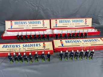 Britains 4 Boxes No 35 Original Lead Toy Soldiers In Box Great Condition For Age London England