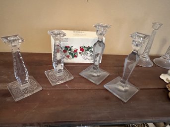 4 Crystal Candlesticks And Box Of 2 Bubbles For Tabletops Or Candlesticks