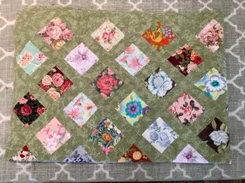 Vintage Handmade Quilt Green Floral